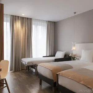 Otel Magenta 38 By Happyculture, Paris