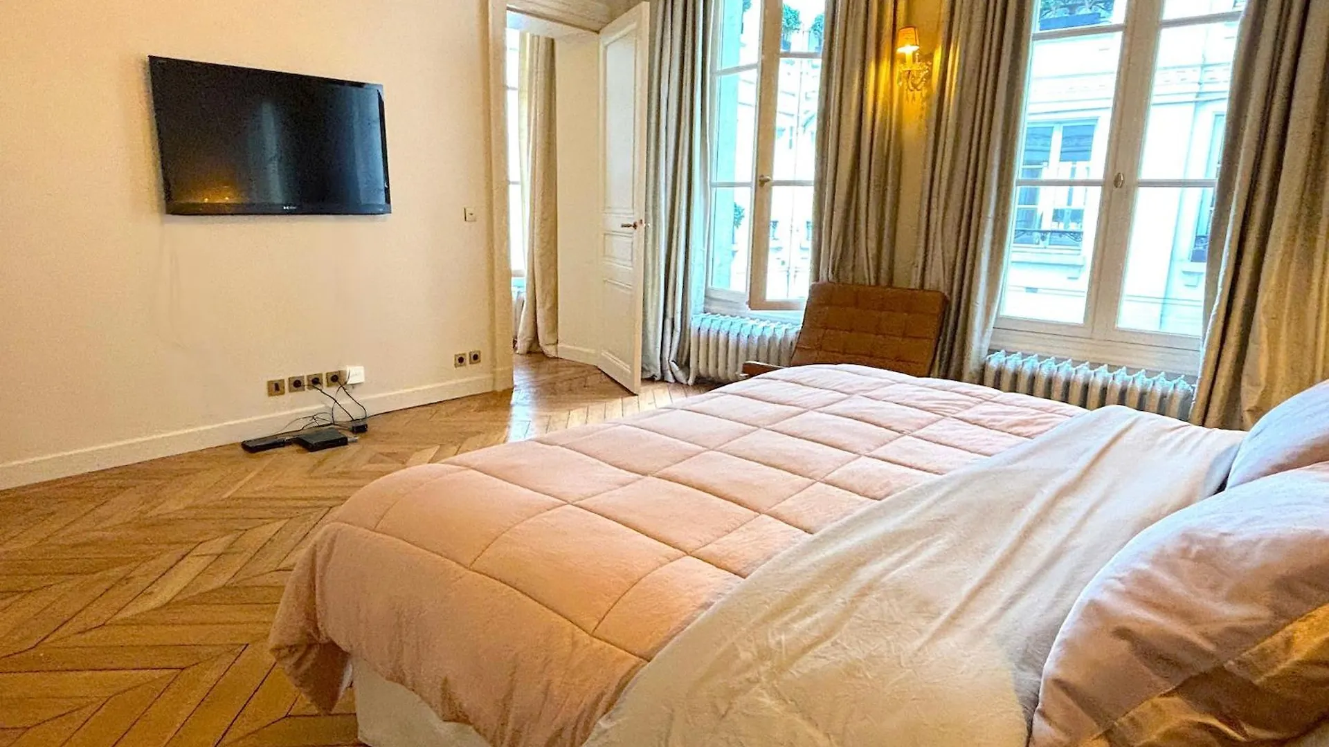 L'Appartement Honore Paris 0*,  Fransa